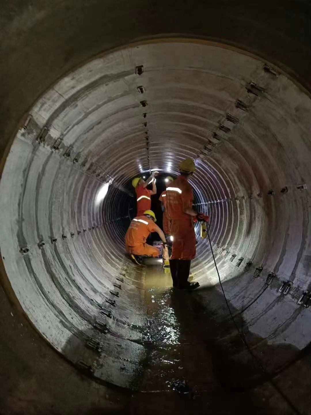 绥滨管道非开挖修复